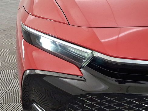 Used 2024 Toyota Crown XLE image 28