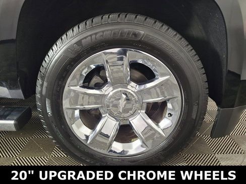 Used 2017 Chevrolet Tahoe LT w/ LT Signature Package image 34