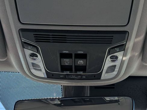 Certified 2025 Honda Ridgeline RTL image 23