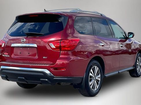 Used 2017 Nissan Pathfinder SV FWD image 5