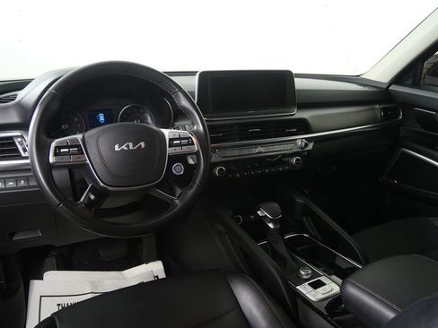 Used 2022 Kia Telluride LX image 18
