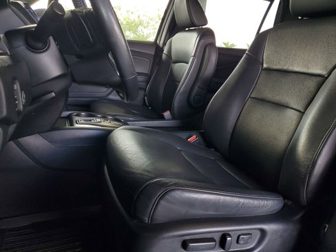 Used 2023 Honda Passport EX-L image 18