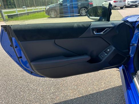 Used 2023 Subaru BRZ Limited RWD image 9