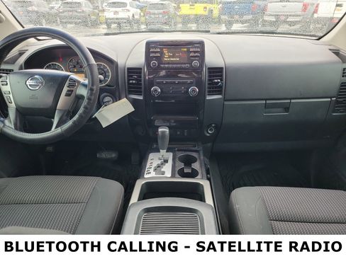 Used 2013 Nissan Titan SV w/ SV Value Truck Pkg image 9