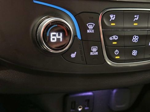 Used 2023 Chevrolet Traverse LT w/ LPO, Floor Liner Package image 26