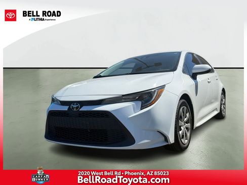 Used 2021 Toyota Corolla LE w/ Carpet Mat Package (TMS) image 1