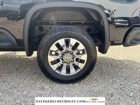 Used 2024 Chevrolet Silverado 2500 Custom w/ Custom Value Package AWD/4WD image 39