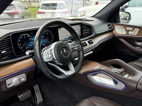 Certified 2022 Mercedes-Benz GLS 450 4MATIC image 22