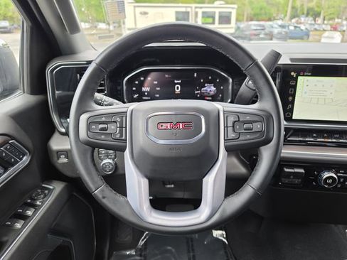 Used 2026 GMC Sierra 1500 SLT RWD image 16