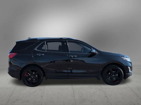 Used 2021 Chevrolet Equinox Premier w/ Redline Edition AWD/4WD image 7