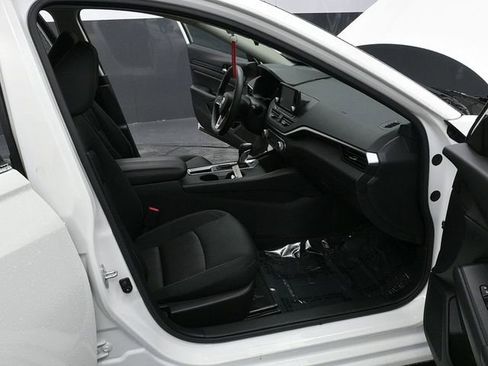 Used 2021 Nissan Altima 2.5 S image 9