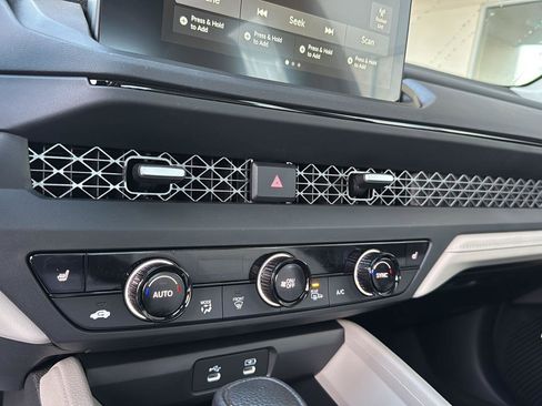 New 2026 Honda Accord SE image 22