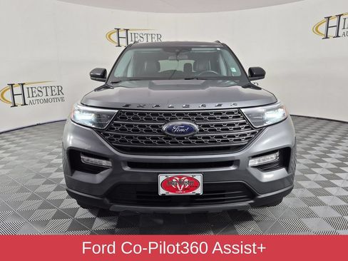 Used 2022 Ford Explorer XLT w/ Equipment Group 202A RWD image 9