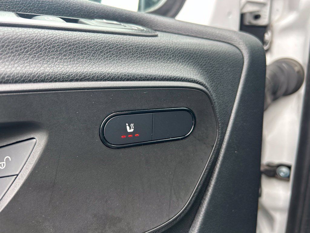 Used 2024 Mercedes-Benz Sprinter 2500 image 10