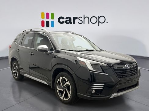 Used 2022 Subaru Forester Touring AWD/4WD image 5