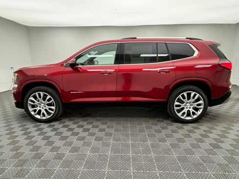 New 2026 GMC Acadia Denali w/ Super Cruise Package FWD image 17