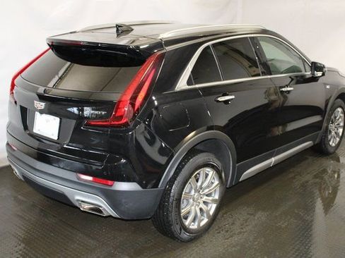 Used 2021 Cadillac XT4 Premium Luxury w/ Cold Weather Package image 4