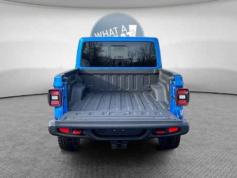 New 2026 Jeep Gladiator Rubicon w/ Safety Group AWD/4WD image 33