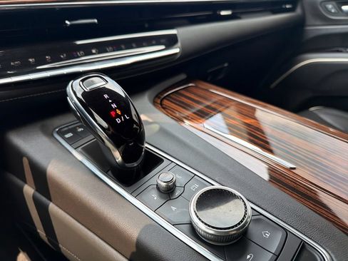 Certified 2023 Cadillac Escalade Premium Luxury AWD/4WD image 11
