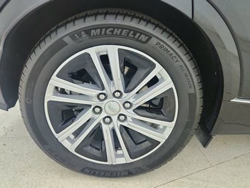 Used 2024 Cadillac Lyriq Tech image 57