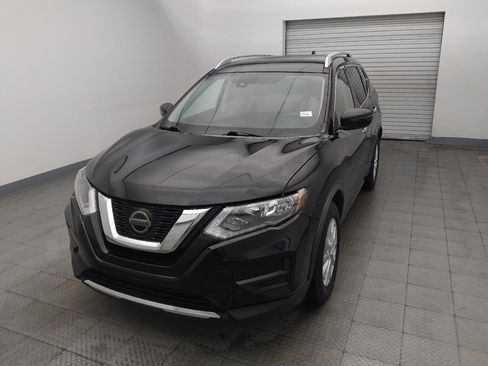 Used 2020 Nissan Rogue SV FWD image 15
