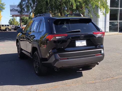 Used 2022 Toyota RAV4 TRD Off-Road image 7