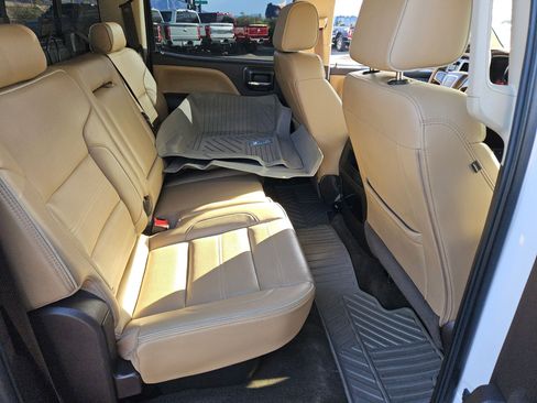 Used 2018 GMC Sierra 2500 Denali w/ Duramax Plus Package image 25