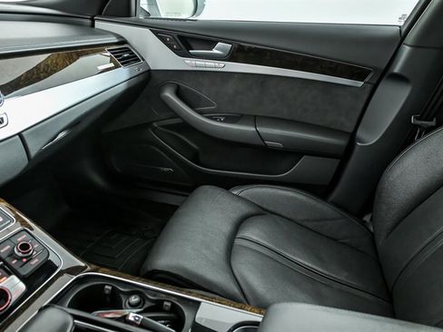 Used 2014 Audi A8 3.0T w/ Premium Package image 39