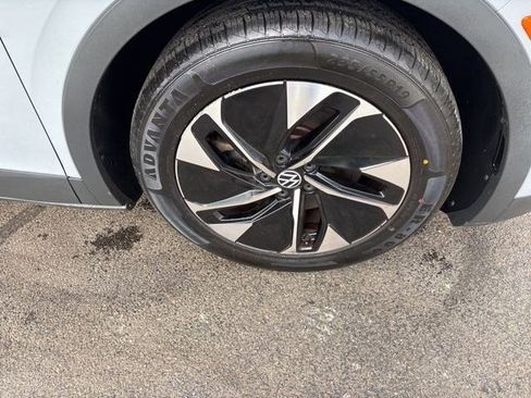 Used 2021 Volkswagen ID.4 Pro S image 41