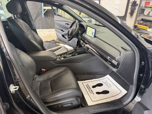 Used 2024 Honda Accord Sport image 21
