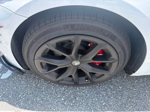 Used 2022 Tesla Model 3 RWD image 6