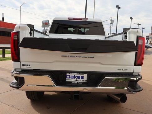Used 2025 GMC Sierra 2500 SLT AWD/4WD image 19