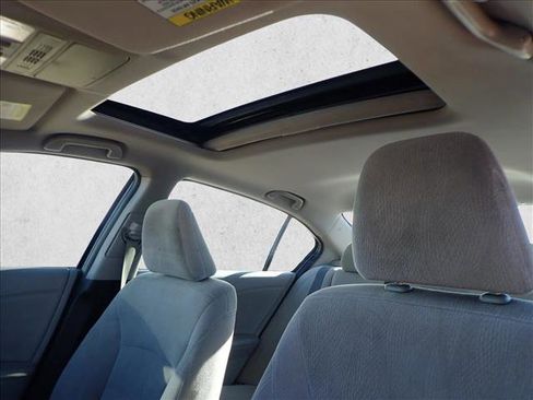 Used 2015 Honda Accord EX image 12