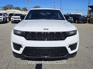 New 2025 Jeep Grand Cherokee Limited w/ Luxury Tech Group II RWD video 2