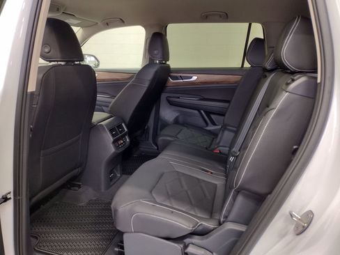 New 2026 Volkswagen Atlas SE AWD/4WD image 24