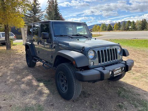 Used 2015 Jeep Wrangler Unlimited Sport w/ Quick Order Package 24S image 16