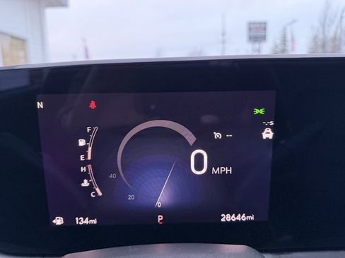 Used 2024 Buick Envista Sport Touring w/ Convenience I Package image 24