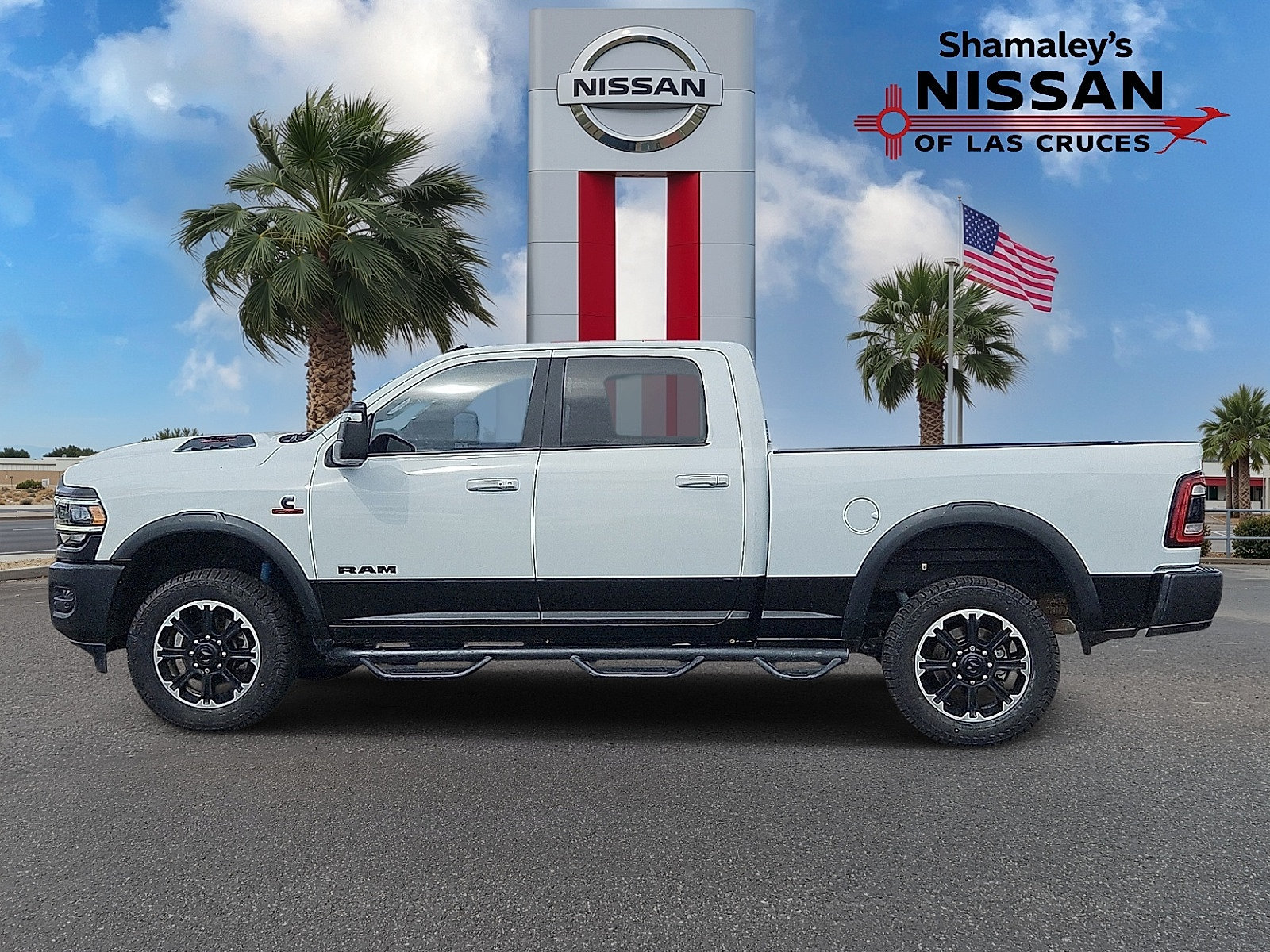 Used 2023 RAM 2500 Rebel w/ Level 1 Equipment Group AWD/4WD image 2