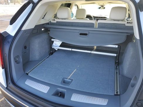 Certified 2023 Cadillac XT5 Premium Luxury image 33