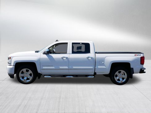 Used 2017 Chevrolet Silverado 1500 LTZ Z71 w/ LTZ Plus Package AWD/4WD image 4