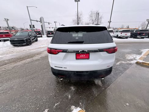 Used 2023 Chevrolet Traverse RS image 27