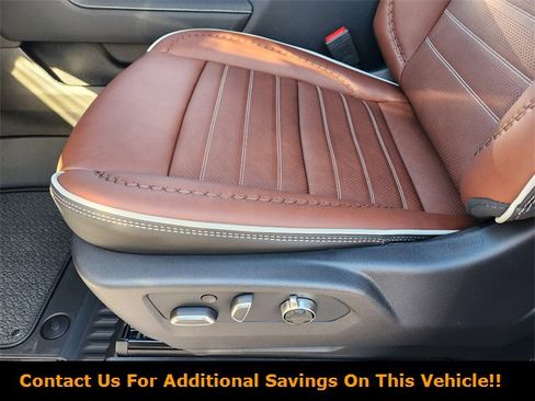 New 2026 GMC Sierra 2500 Denali Ultimate w/ LPO, Black Badging Package image 18