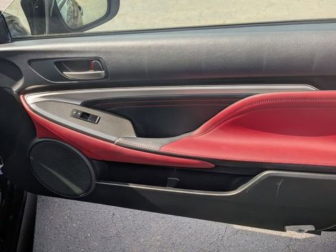 Used 2016 Lexus RC 200t image 30