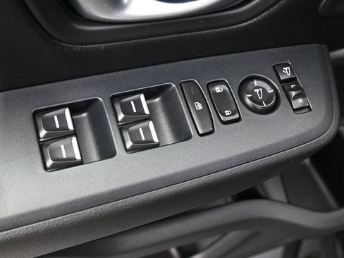 Used 2024 Honda Pilot TrailSport image 4