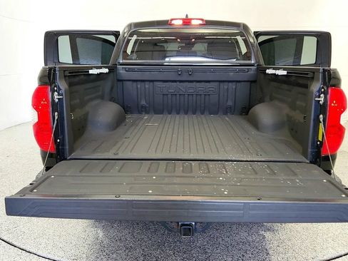 Used 2020 Toyota Tundra SR5 w/ TRD Off-Road Package AWD/4WD image 36