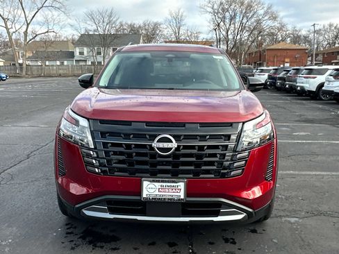 New 2026 Nissan Pathfinder SL AWD/4WD image 2