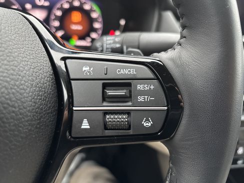 Used 2023 Honda Accord Touring image 13