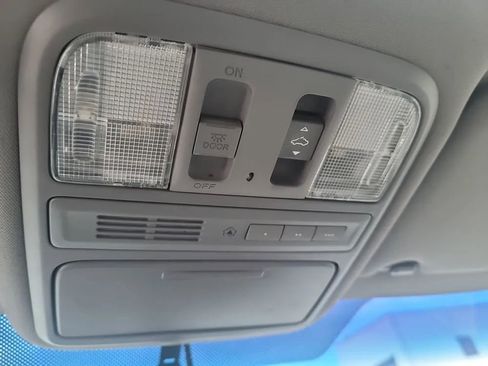 Used 2010 Honda Pilot EX-L image 20
