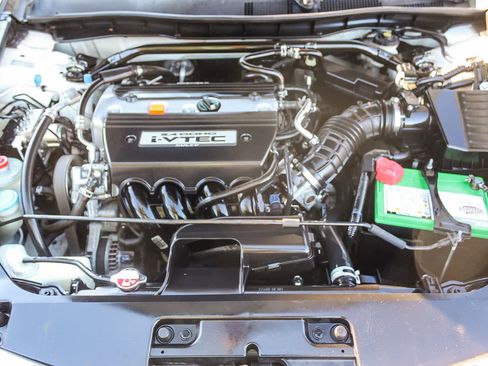 Used 2009 Honda Accord EX-L image 26