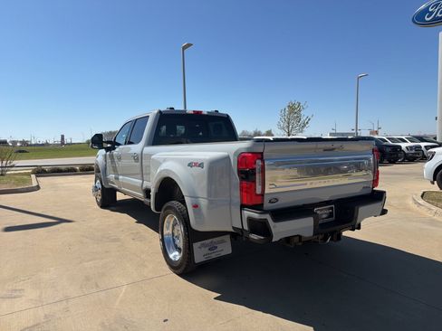 Used 2026 Ford F450 Platinum w/ Platinum Plus Package AWD/4WD image 3